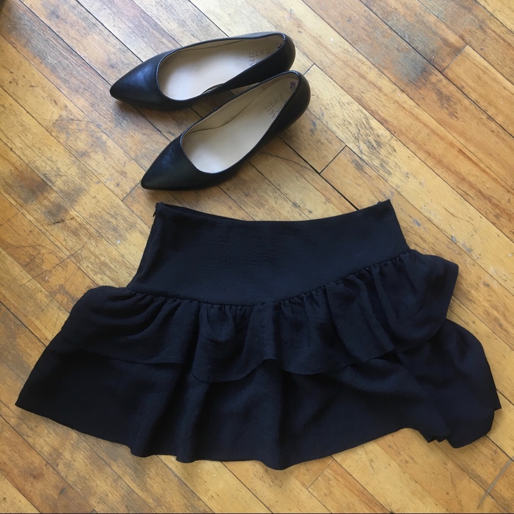 NWOT Maje Flux tiered ruffle miniskirt